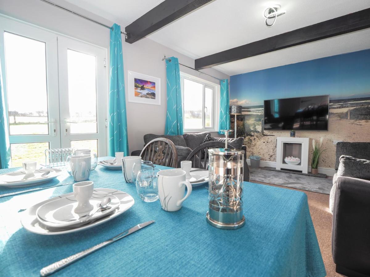 Trenewydd Farm Holiday Cottages Cardigan Zimmer foto