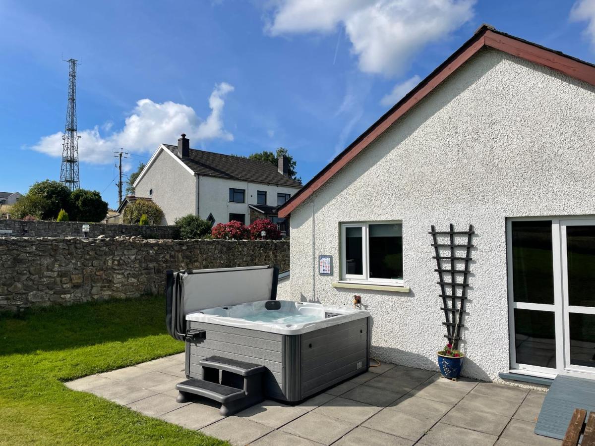 Trenewydd Farm Holiday Cottages Cardigan Exterior foto