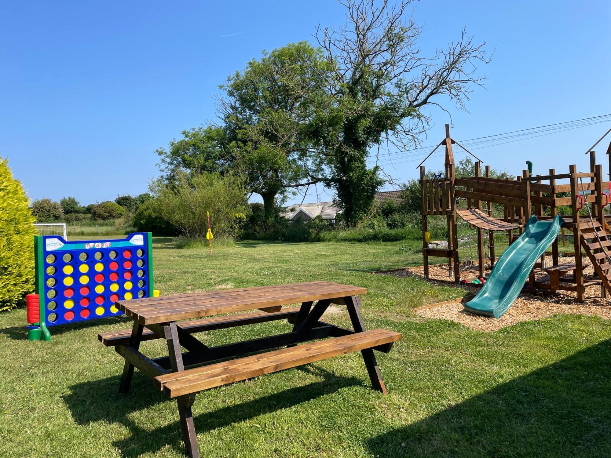 Trenewydd Farm Holiday Cottages Cardigan Exterior foto